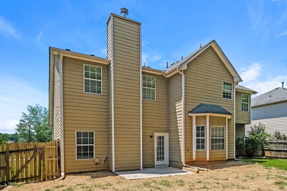 Building Photo - 4940 Hopewell Manor Dr