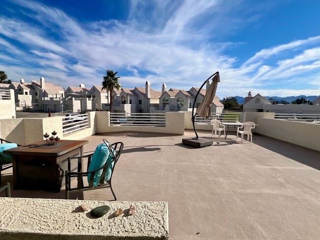 Building Photo - 420 Acoma Blvd S
