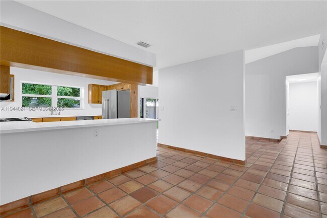 Building Photo - 10514 SW 127th Ct