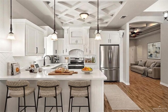 Building Photo - 35 N 30th St