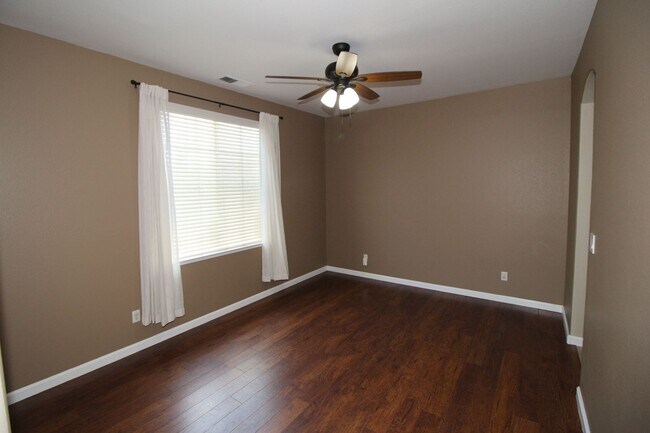 Building Photo - Cute Two-Story Home With Pool & RV Parking