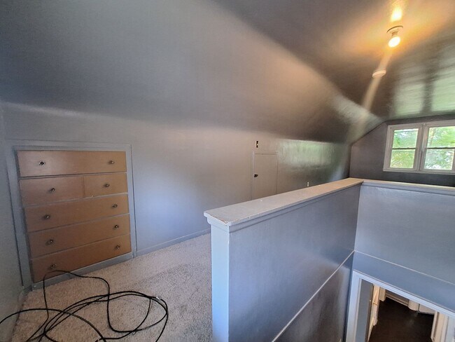 Building Photo - 6338 Lodewyck St