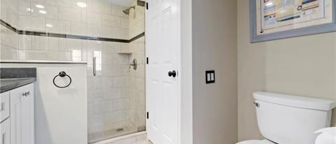 Building Photo - 16181 Fairway Woods Dr