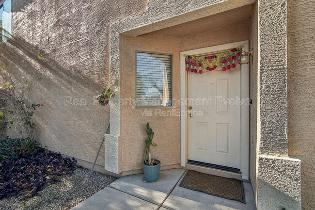 Building Photo - 12571 W Mauna Loa Ln