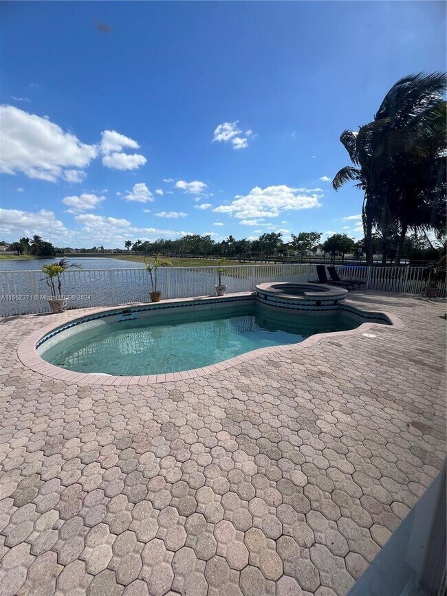 Building Photo - 15272 Southwest 11th Street, Miami, FL 331...