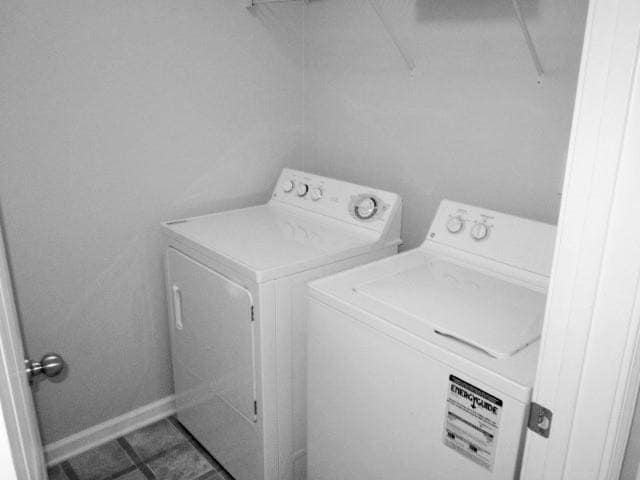 Building Photo - 390 Vinings Vintage Cir SE