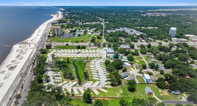 Building Photo - 1472 Georgia Pl