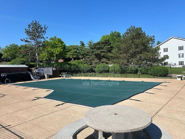 Building Photo - 7504 Triwoods Dr