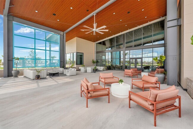 Building Photo - 153 Aurora Spgs Dr