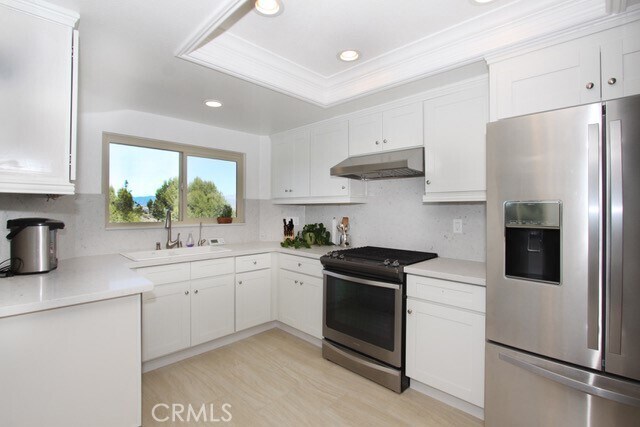 Building Photo - 3005 La Paz Ln