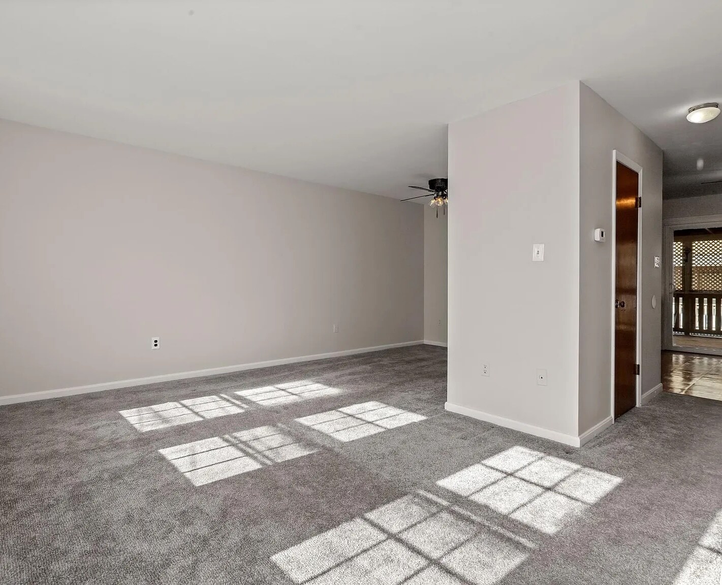 Building Photo - 1902 Curtis Ct SE