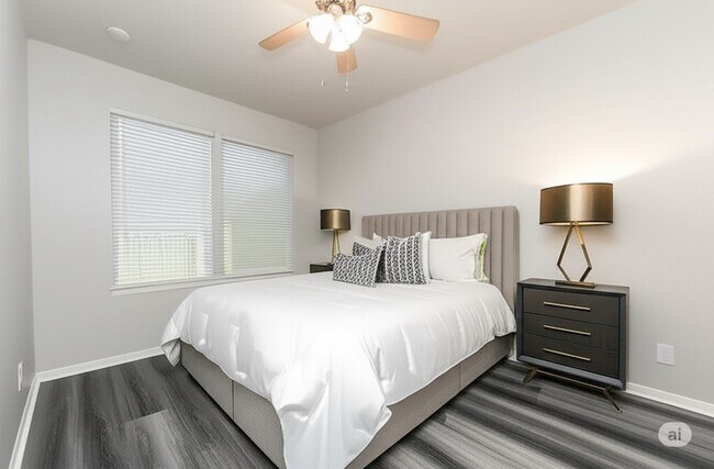 Building Photo - 2516 Royal Terns Ct