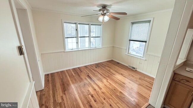 Building Photo - 470 Connecticut Ave