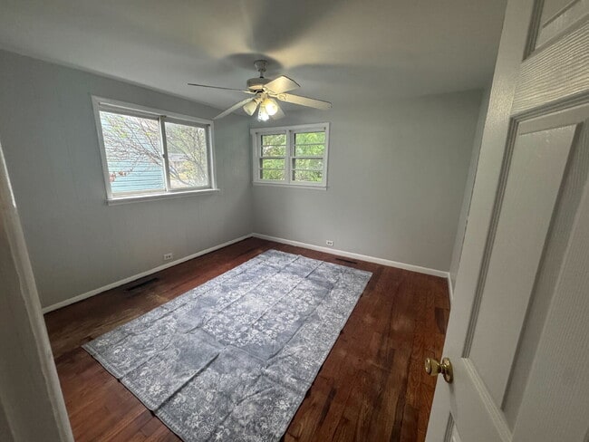 Building Photo - Montrose Rental That Fits Your Lifestyle
