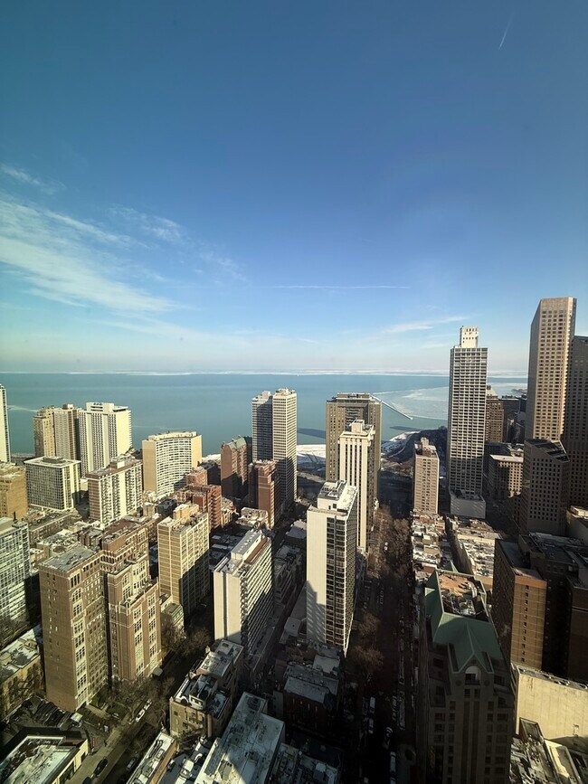 Building Photo - 1030 N State St