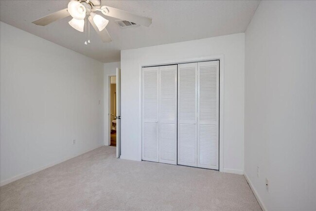 Building Photo - 3128 Village West Drive