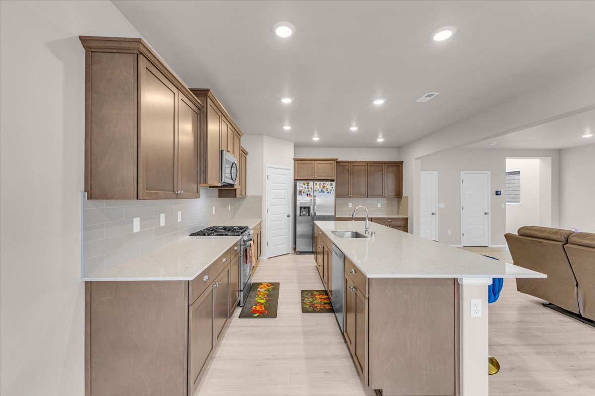 Building Photo - 1521 10th Pl