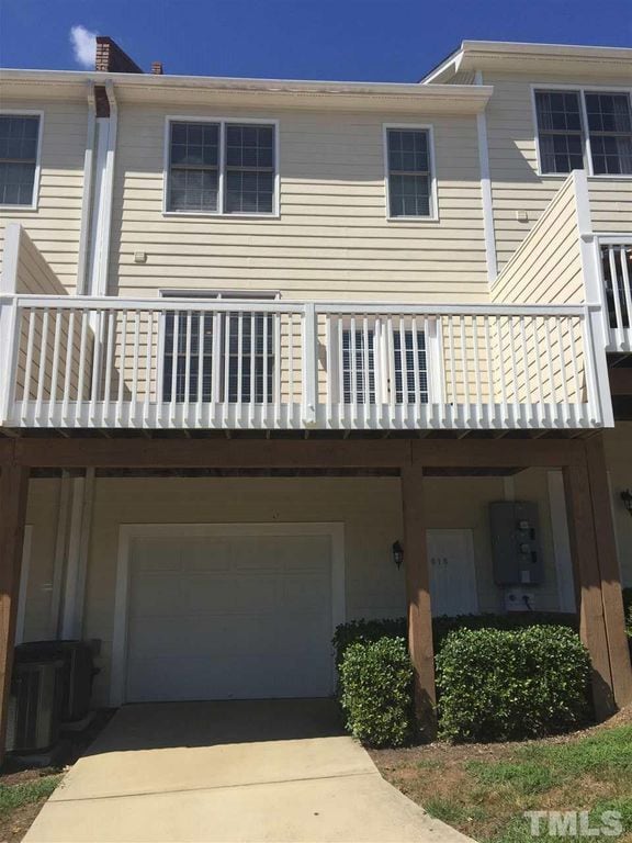 Building Photo - 615 Copperline Dr