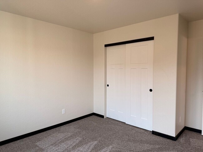 Building Photo - 6204 Ballantree Ln