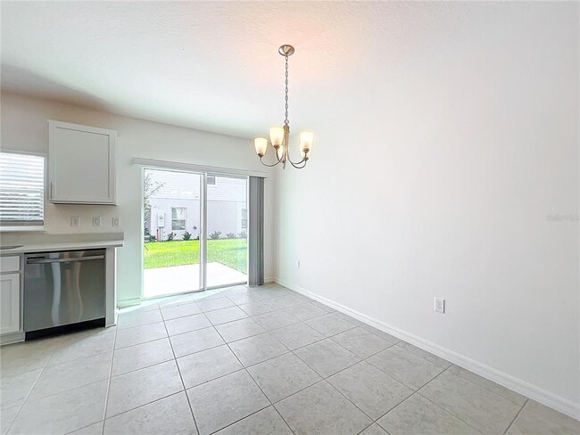 Building Photo - 3886 ACADEMIA Ave