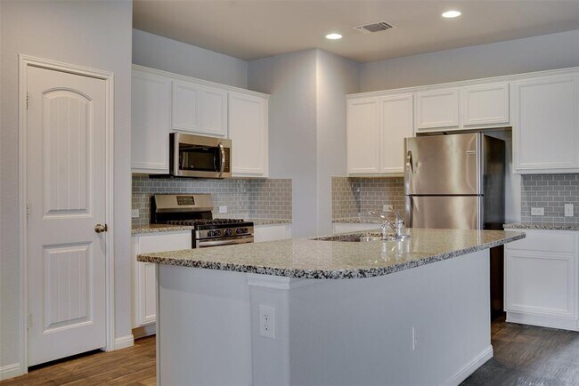 Building Photo - 14222 Handel Dr