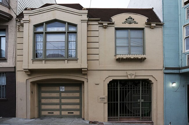 Building Photo - OPEN HOUSE: Sunday(1/5)1:45pm-2:15pm Nob H...