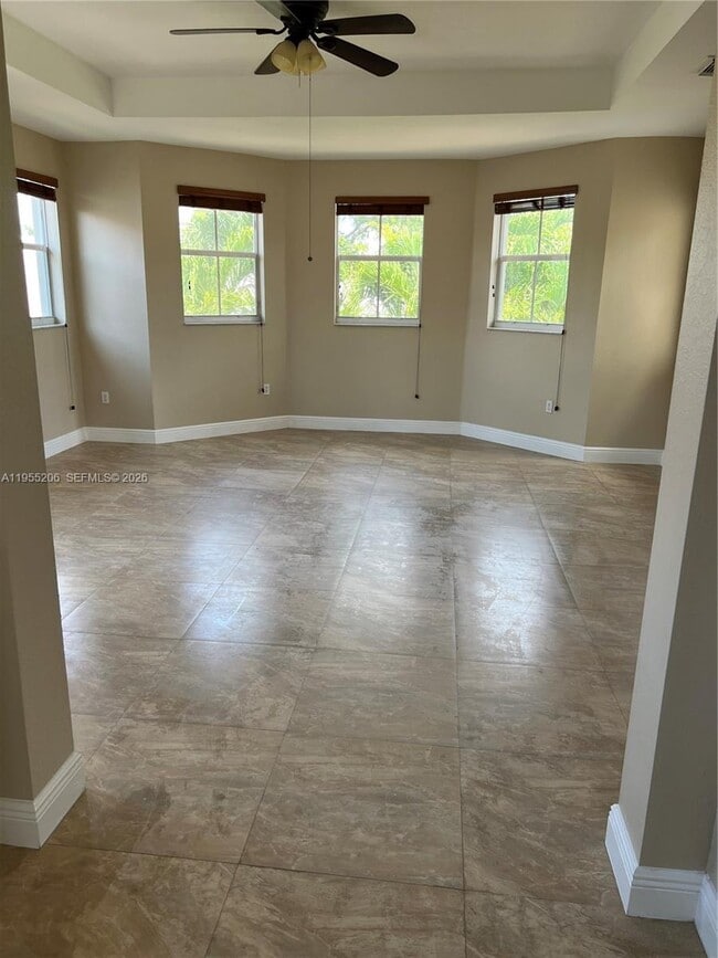 Building Photo - 15389 SW 90th Terrace