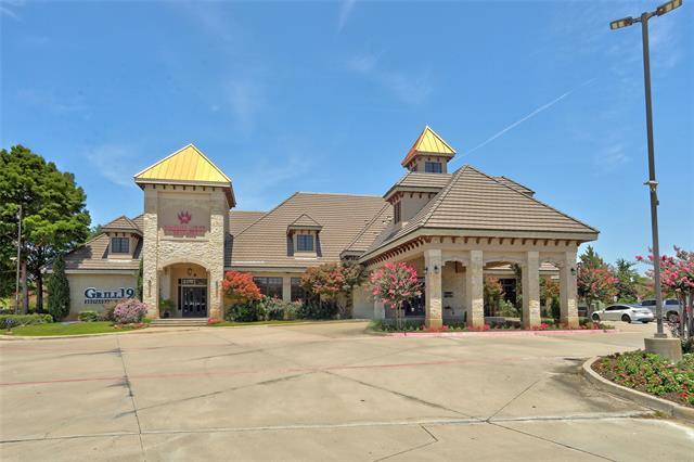 Building Photo - 3820 Cochran Dr