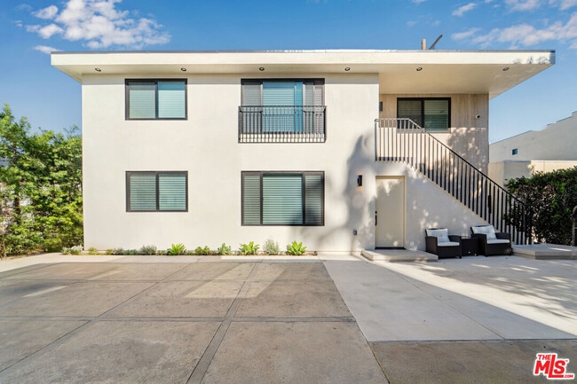 Building Photo - 8261-8264 4th St