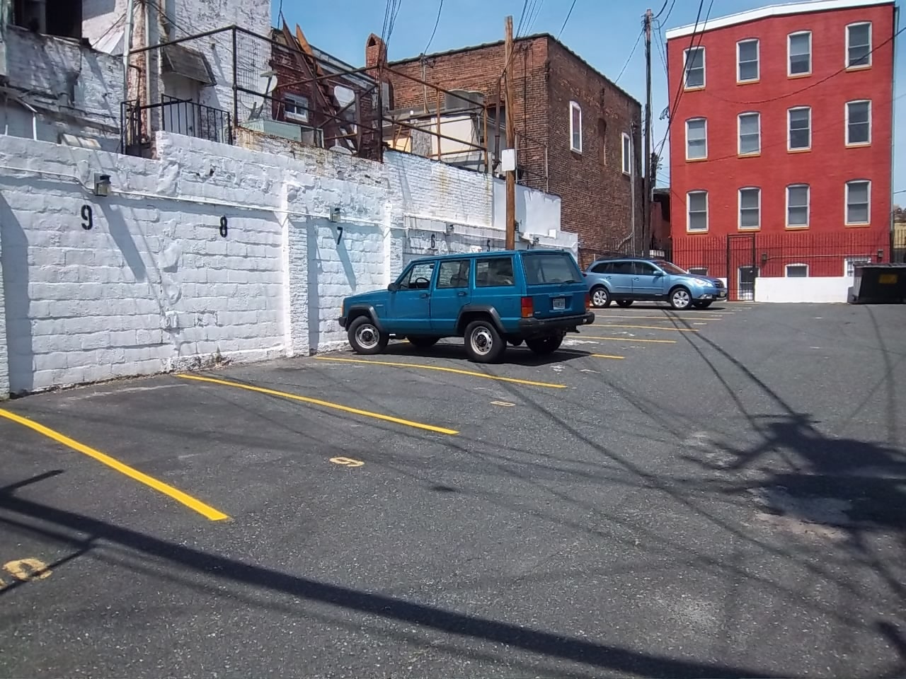 Gated Secure Parking Lot - 510 S Ann St