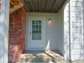 Building Photo - 1717 S Cypress