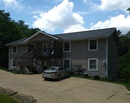 Building Photo - 610 Elk St