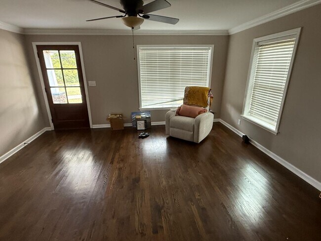 Building Photo - 3125 Hwy 49 E