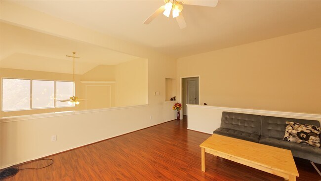 Building Photo - 4111 Creek Ridge Ln