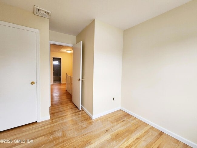 Building Photo - 12 Palmer St