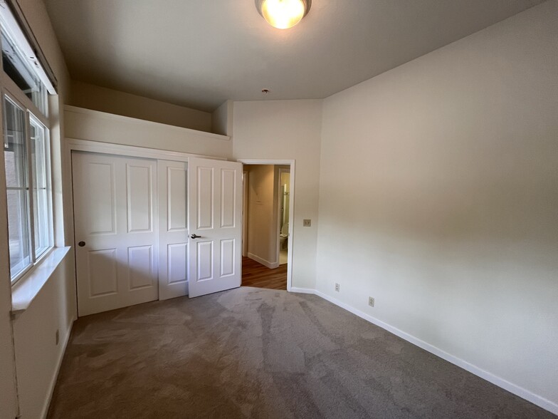 Second Bedroom - 654 N Santa Cruz Ave