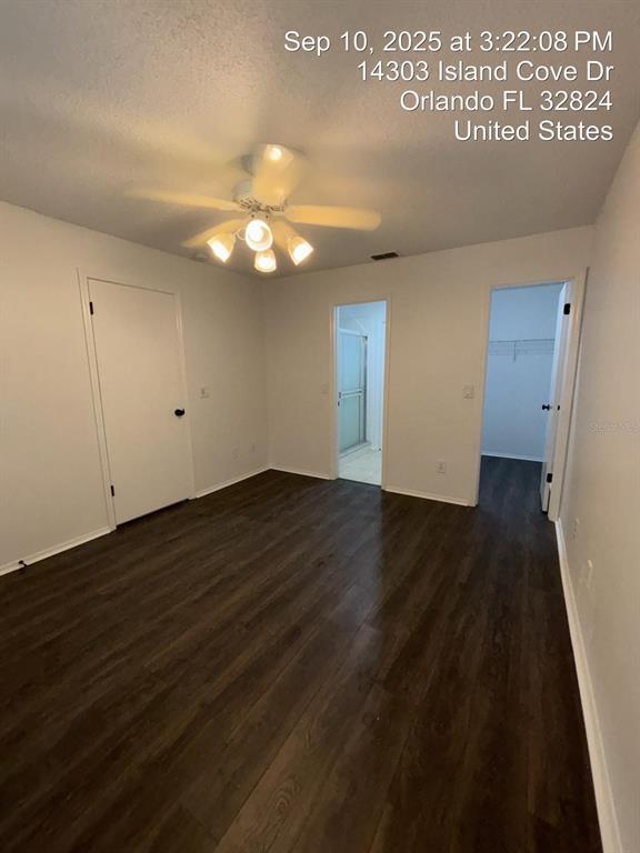 Building Photo - 14307 Island Cove Dr