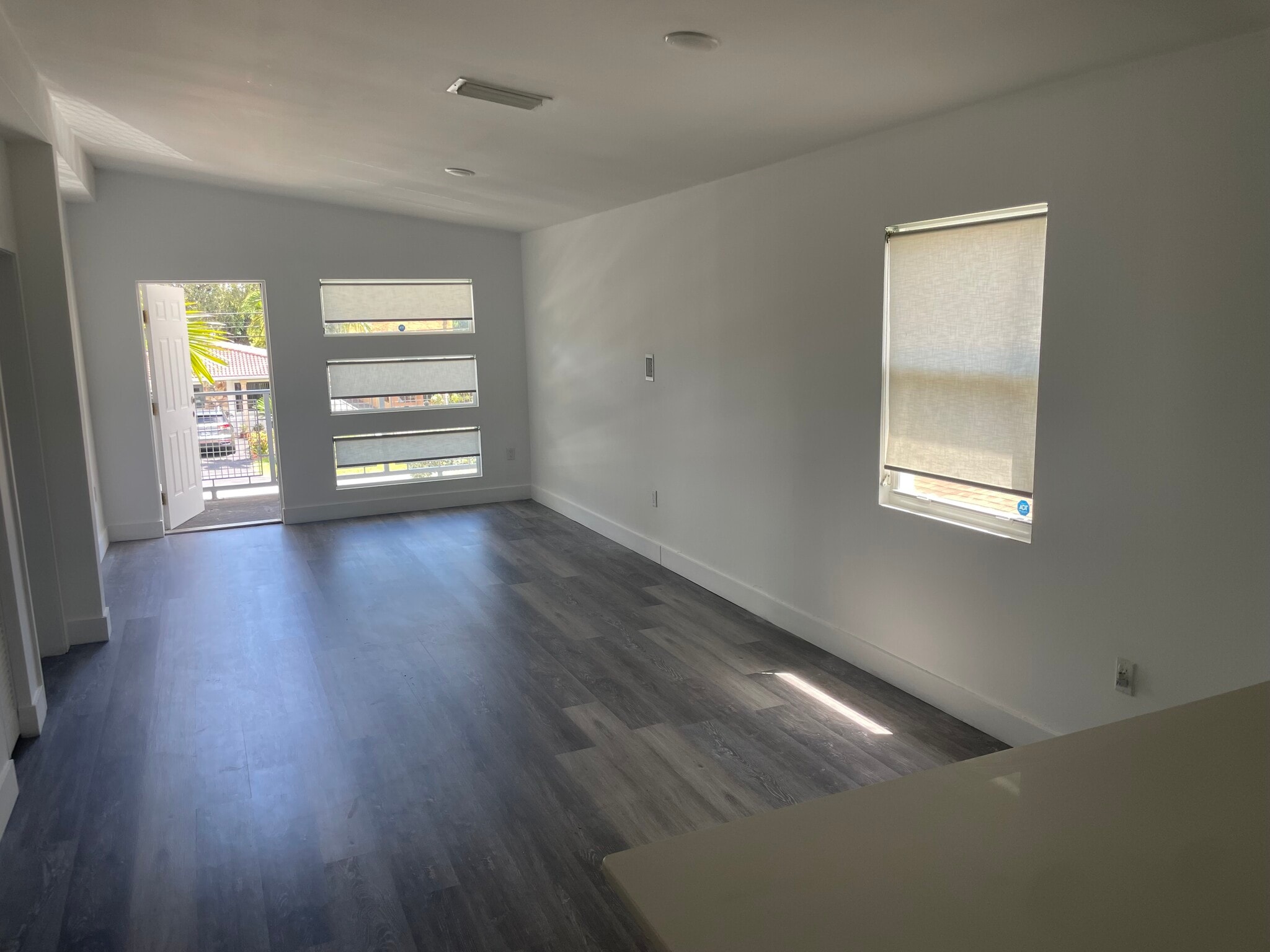 Building Photo - 2288 SW 58th Ave