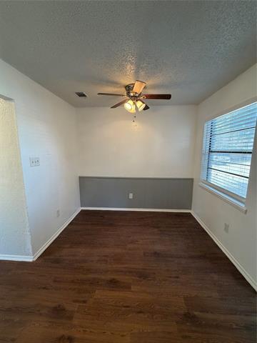 Building Photo - 3078 W Sycamore Cir