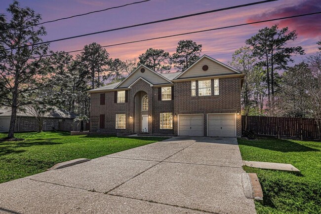 Building Photo - 907 Hinsdale