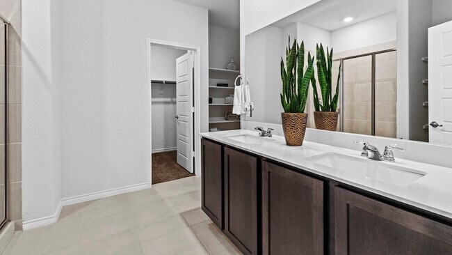 Building Photo - 7216 Headingham Wy