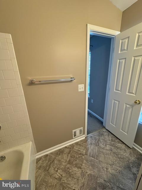 Building Photo - 2459 Wentworth Dr