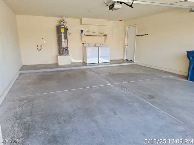 Building Photo - 8610 Little Fox St