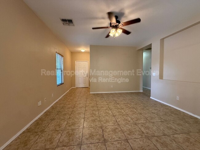 Building Photo - 9559 W Monte Vista Rd