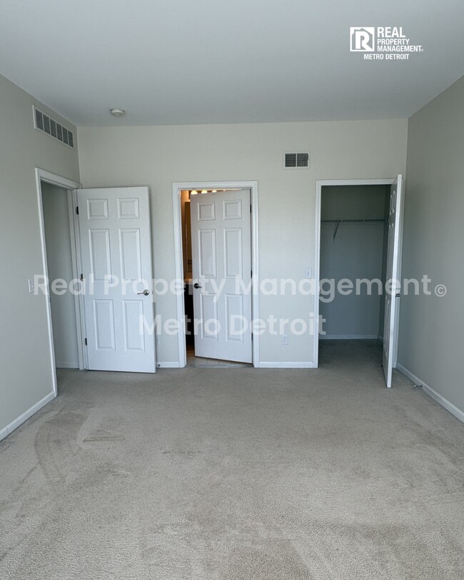 Building Photo - SUMMER SAVINGS FOR YOUR NEW HOME