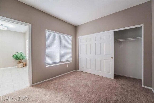 Building Photo - 2001 Quartz Cliff St