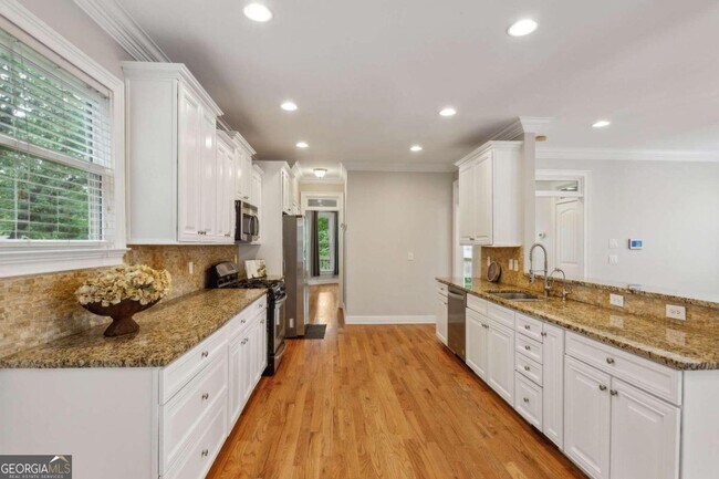 Building Photo - 1316 Egan Way