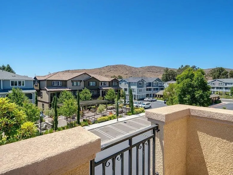 Building Photo - 822 Bay Leaf Dr