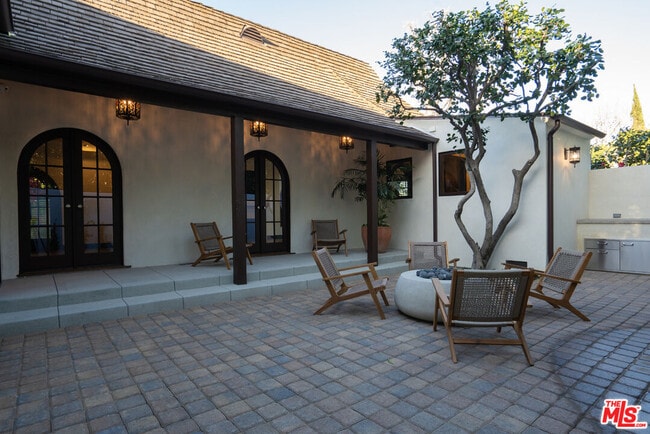 Building Photo - 4265 Denny Ave