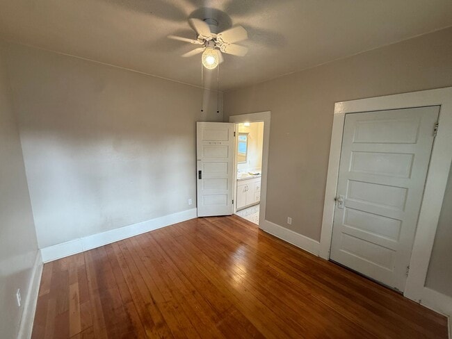 Building Photo - Charming 1BR/1BA House